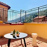 Гостевой дом La Terrazza Di Maddalena Cisano sul Neva