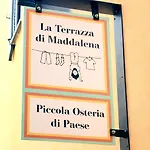 La Terrazza Di Maddalena Konukevi 3*
