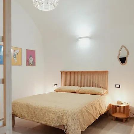 게스트하우스 La Terrazza Di Maddalena 3*