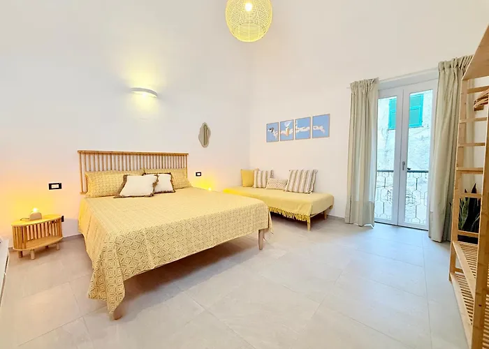 La Terrazza Di Maddalena 招待所 3*